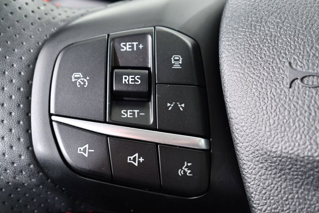 Used 2023 Ford Escape ST-Line Elite image 31