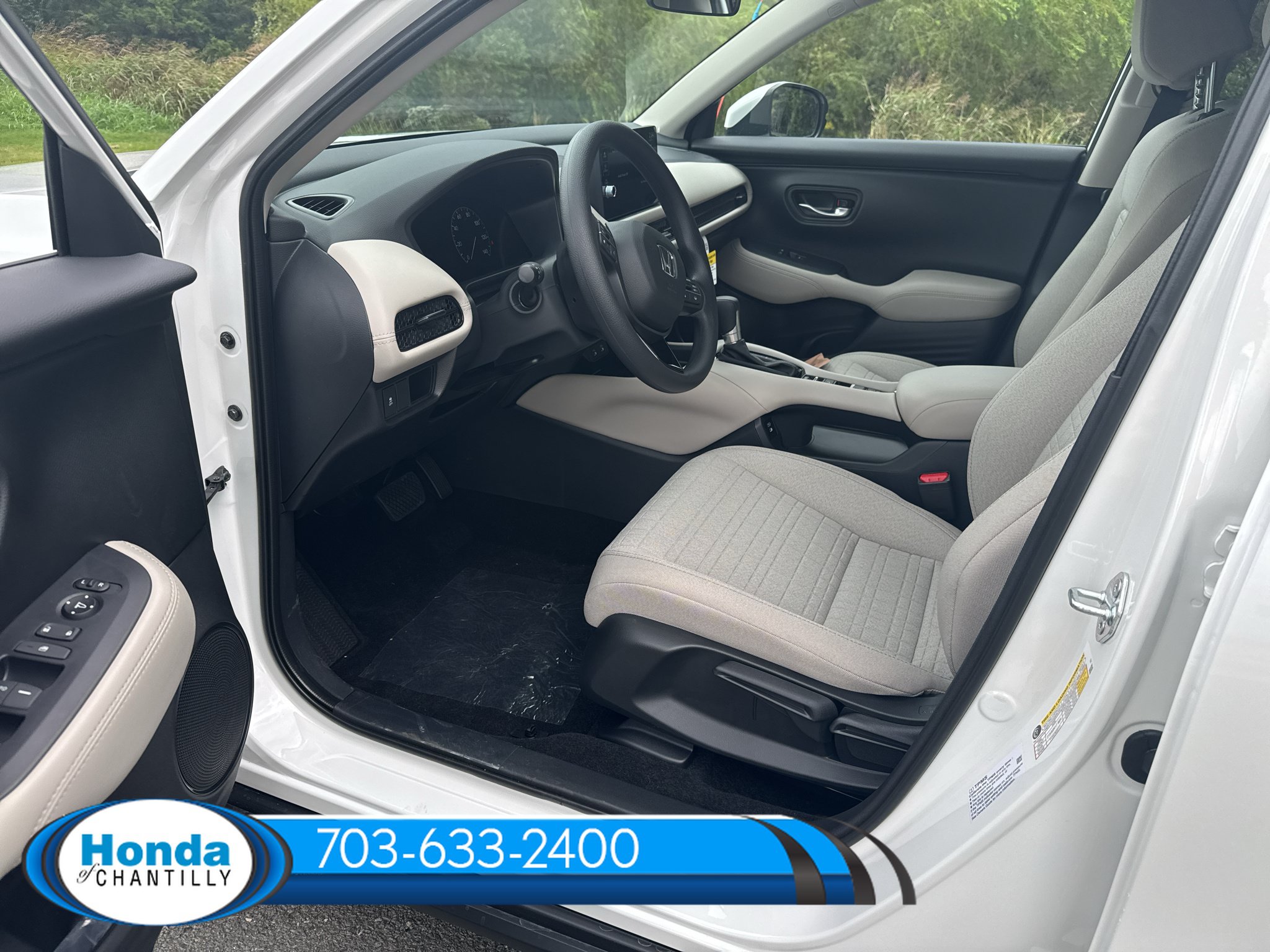 New 2027 Honda HR-V LX image 25