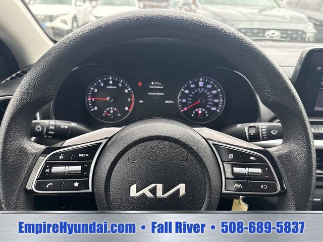 Used 2024 Kia Forte LXS FWD image 25