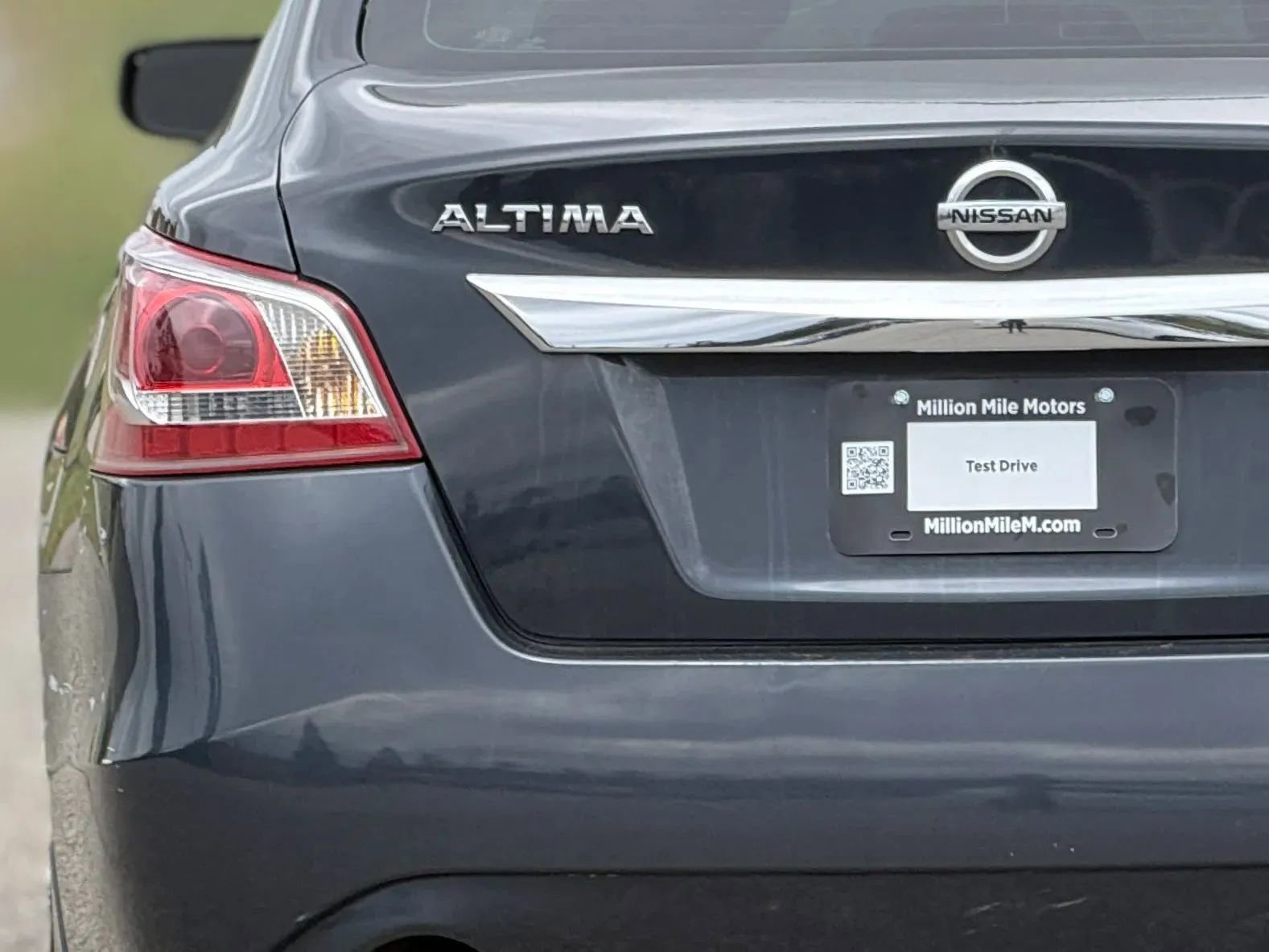 Used 2013 Nissan Altima 2.5 S FWD image 13