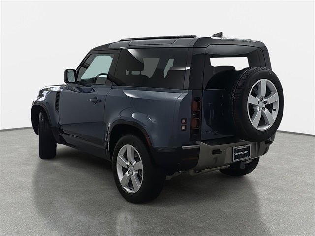 Certified 2023 Land Rover Defender 90 X-Dynamic SE image 7