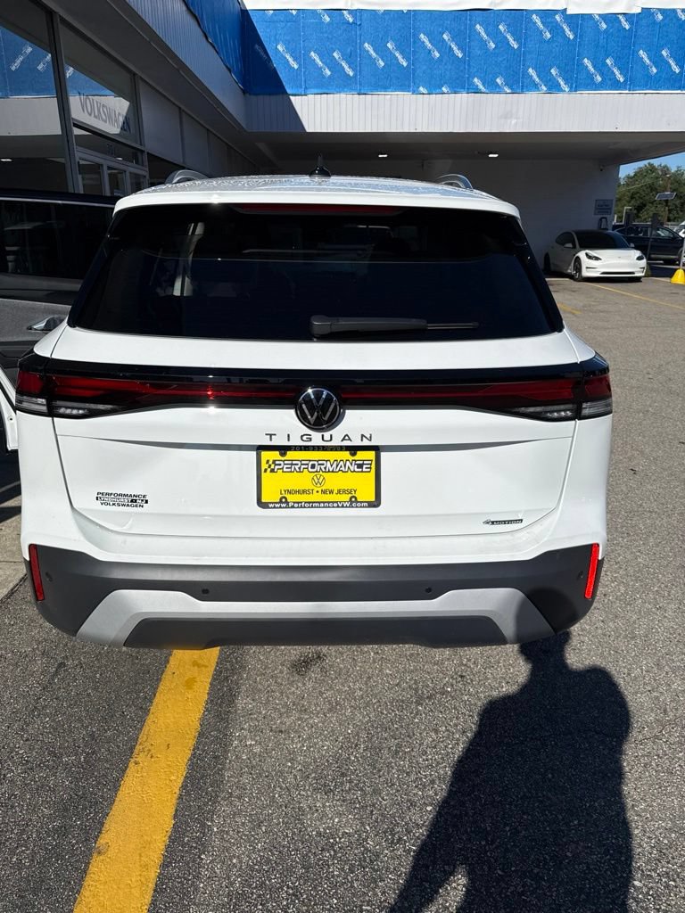 New 2026 Volkswagen Tiguan S AWD/4WD image 9