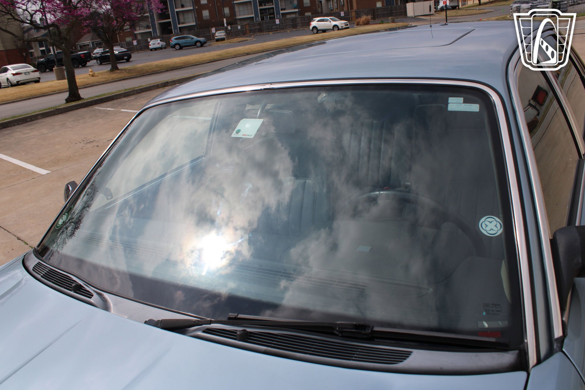 Used 1990 Jaguar XJ Vanden Plas image 32