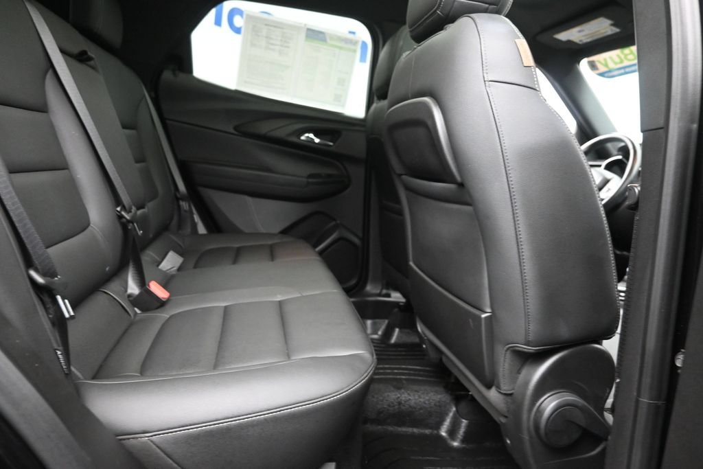 Used 2021 Chevrolet TrailBlazer ACTIV w/ Sun and Liftgate Package AWD/4WD image 10