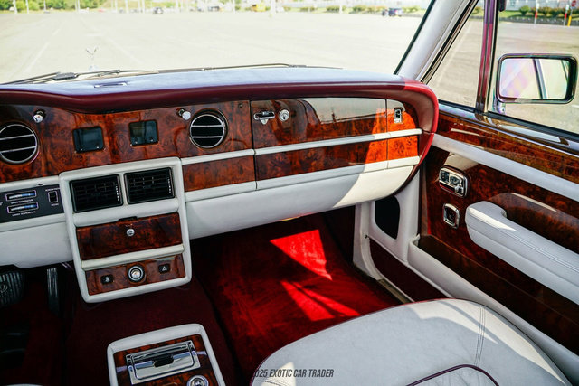 Used 1989 Rolls-Royce Silver Spirit image 27