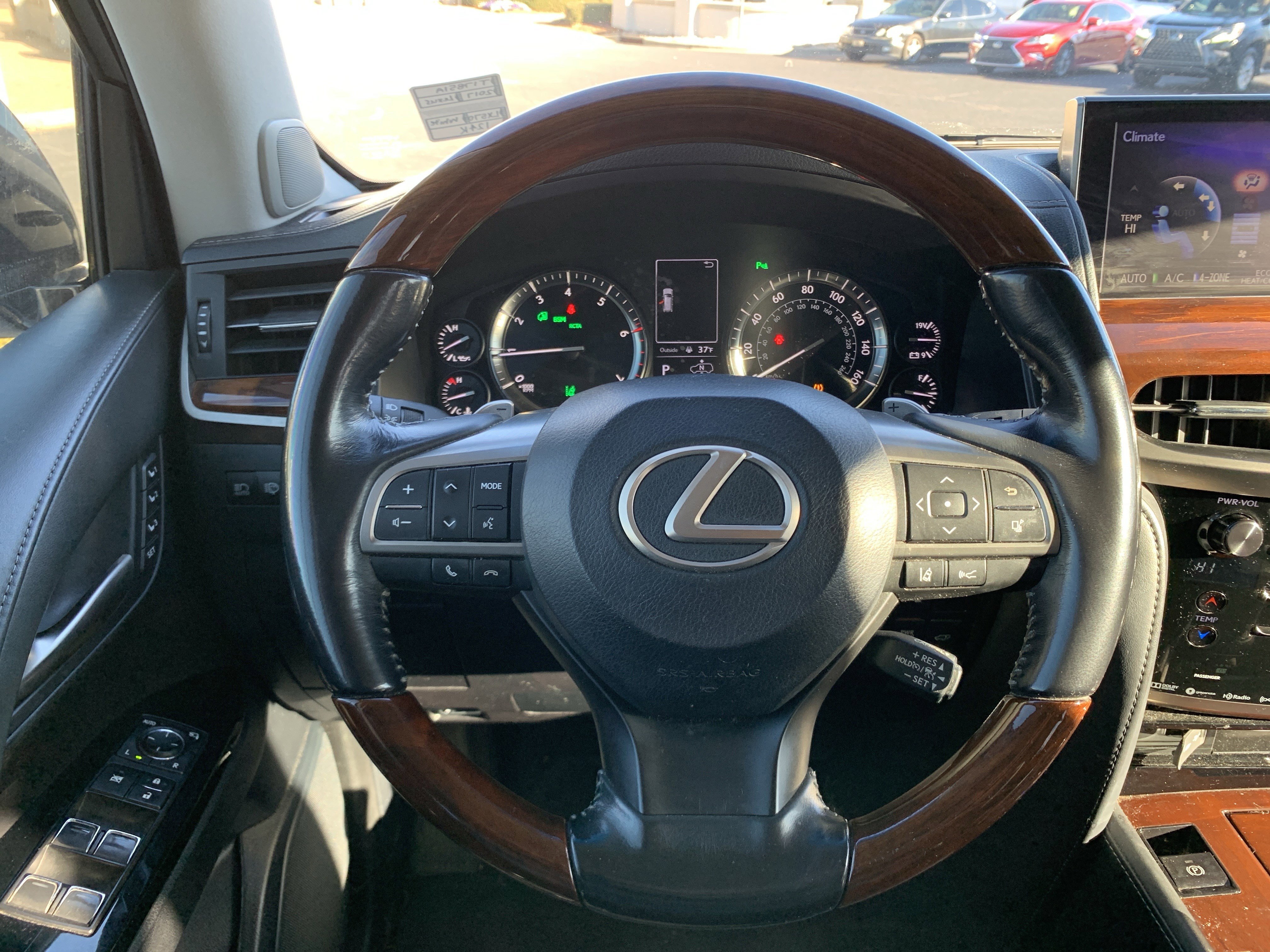 Used 2017 Lexus LX 570 4WD image 17
