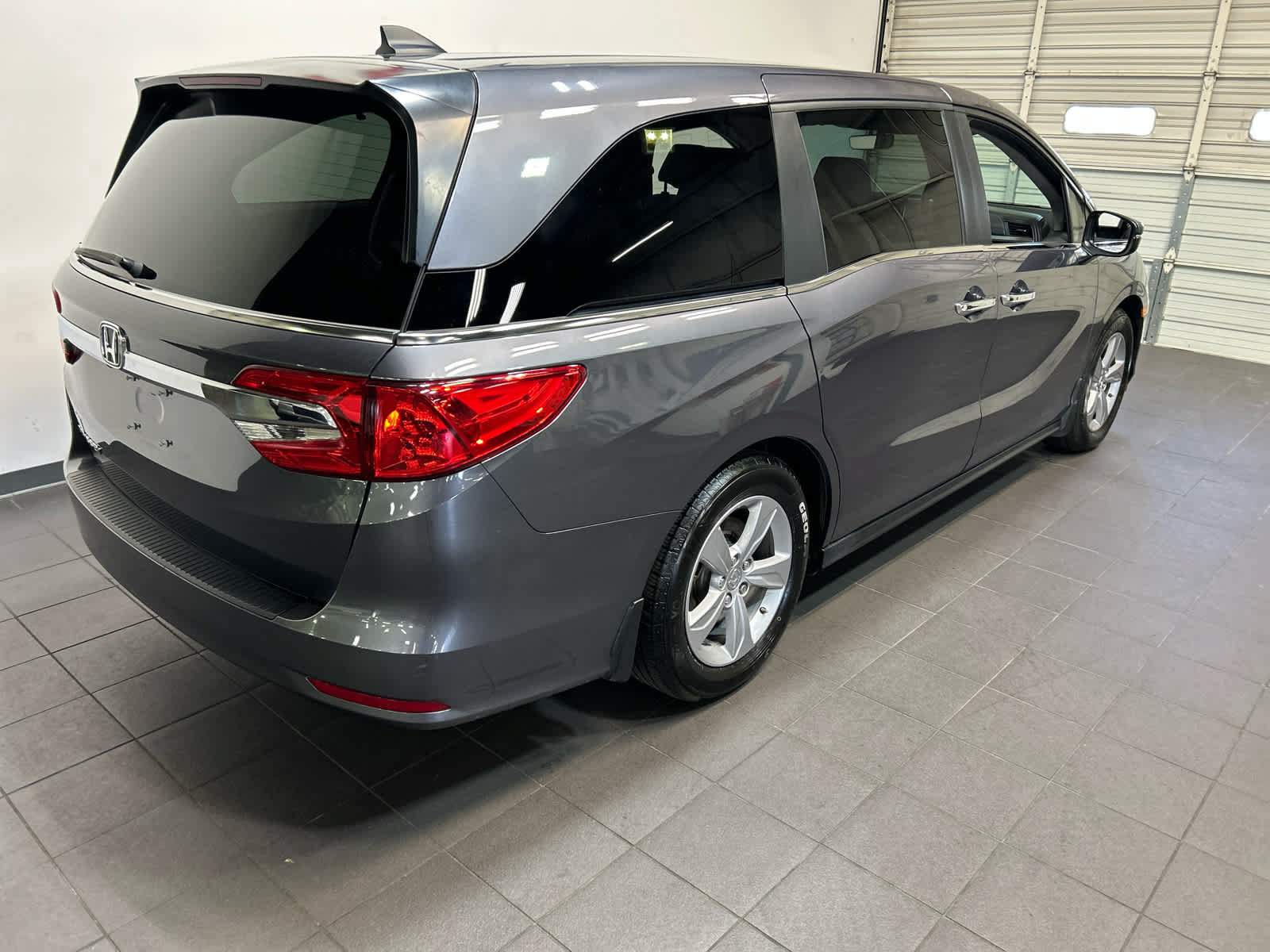 Used 2020 Honda Odyssey EX-L image 3