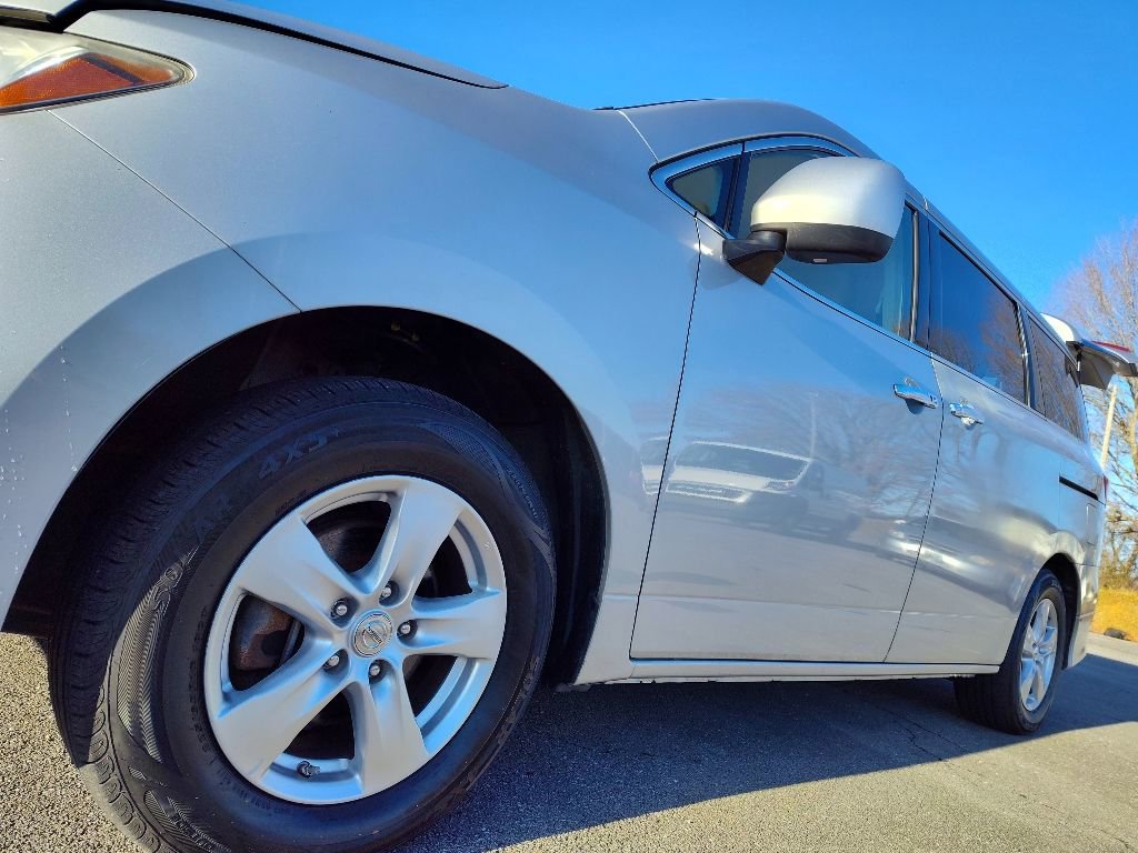 Used 2016 Nissan Quest SV image 27