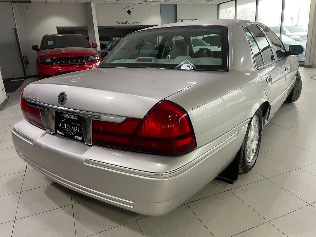 Used 2004 Mercury Grand Marquis LS image 7