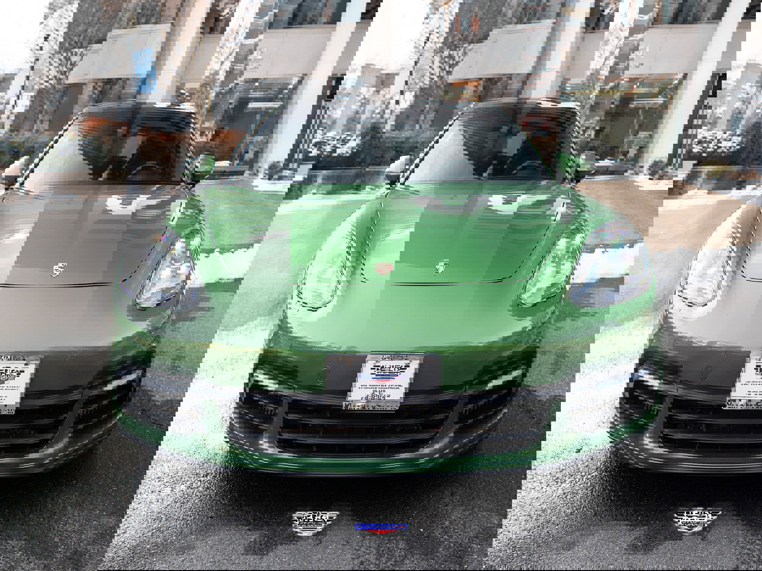 Used 2018 Porsche Panamera 4S image 2