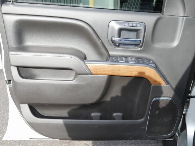Used 2016 Chevrolet Silverado 2500 LTZ image 16