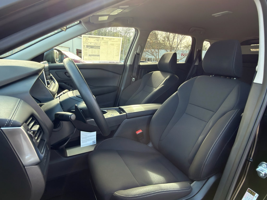 New 2026 Nissan Rogue S image 35