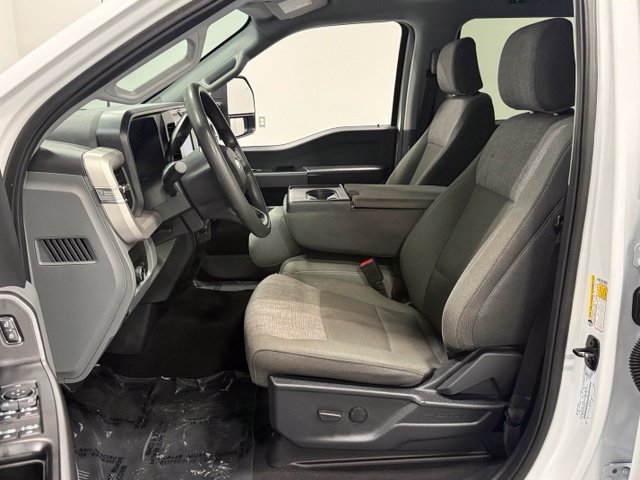 Certified 2026 Ford F250 XLT AWD/4WD image 16