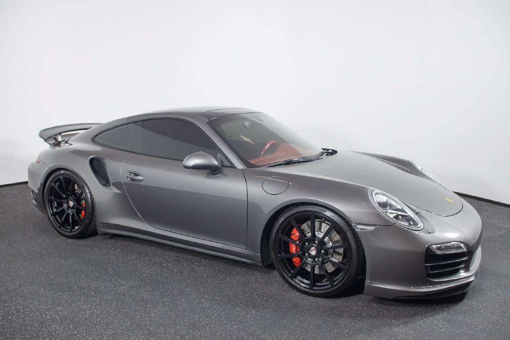 Used 2014 Porsche 911 Turbo w/ Carbon Interior Package AWD/4WD image 25