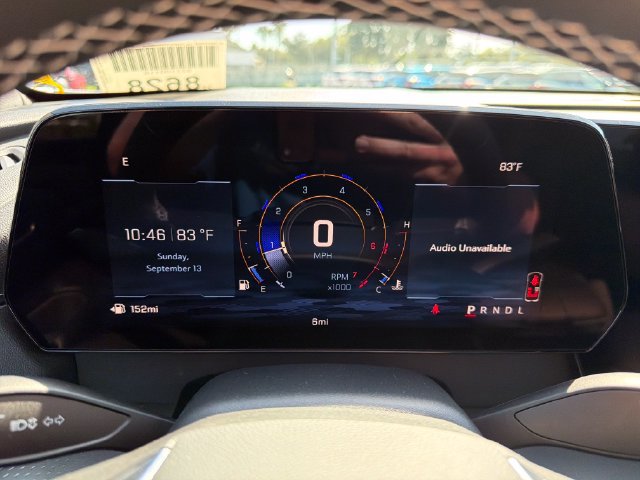 New 2027 Chevrolet Traverse LT w/ Sun and Wheel Package FWD image 24