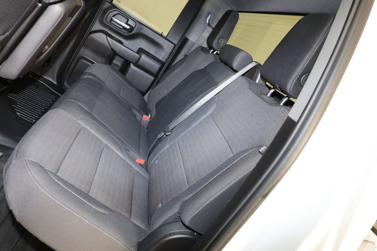 Used 2024 GMC Sierra 2500 Pro w/ Convenience Package AWD/4WD image 9
