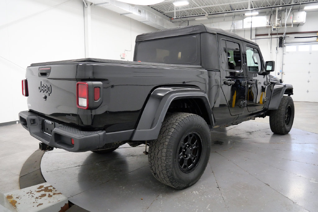 Used 2021 Jeep Gladiator Sport AWD/4WD image 8