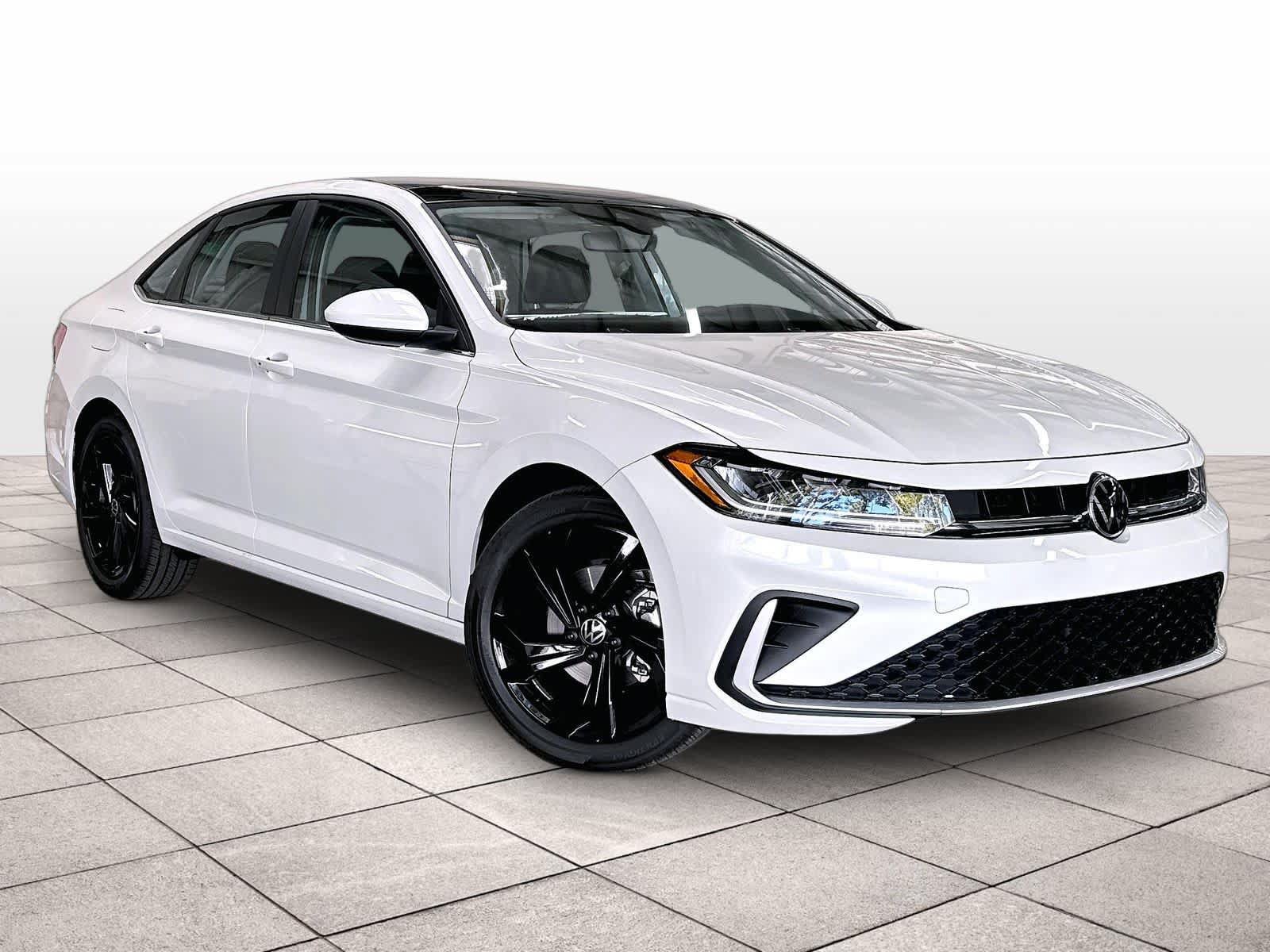 New 2027 Volkswagen Jetta SE FWD image 2