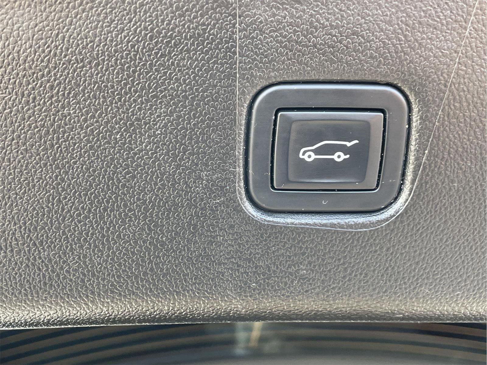 Used 2023 Chevrolet Blazer LT w/ Convenience Package image 10