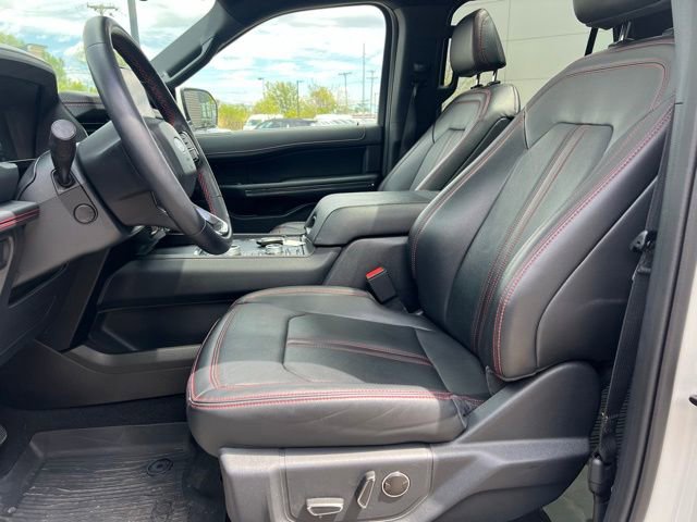 Used 2024 Ford Expedition Limited AWD/4WD image 24