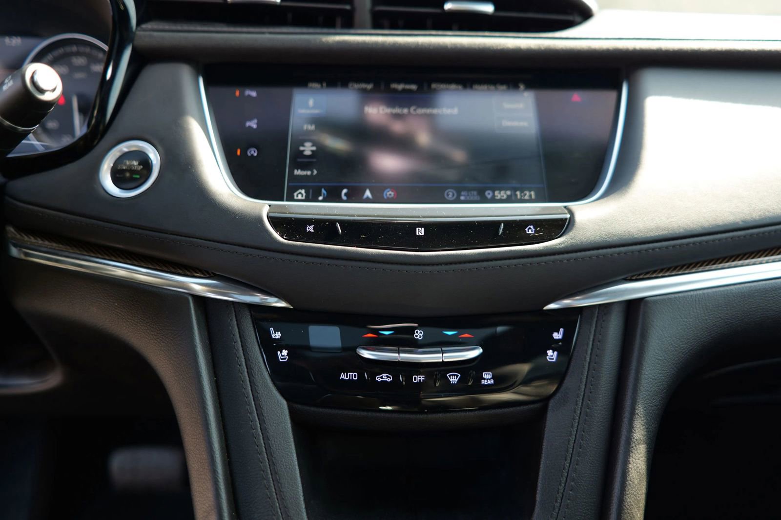 Used 2020 Cadillac XT5 Premium Luxury w/ Platinum Package image 22