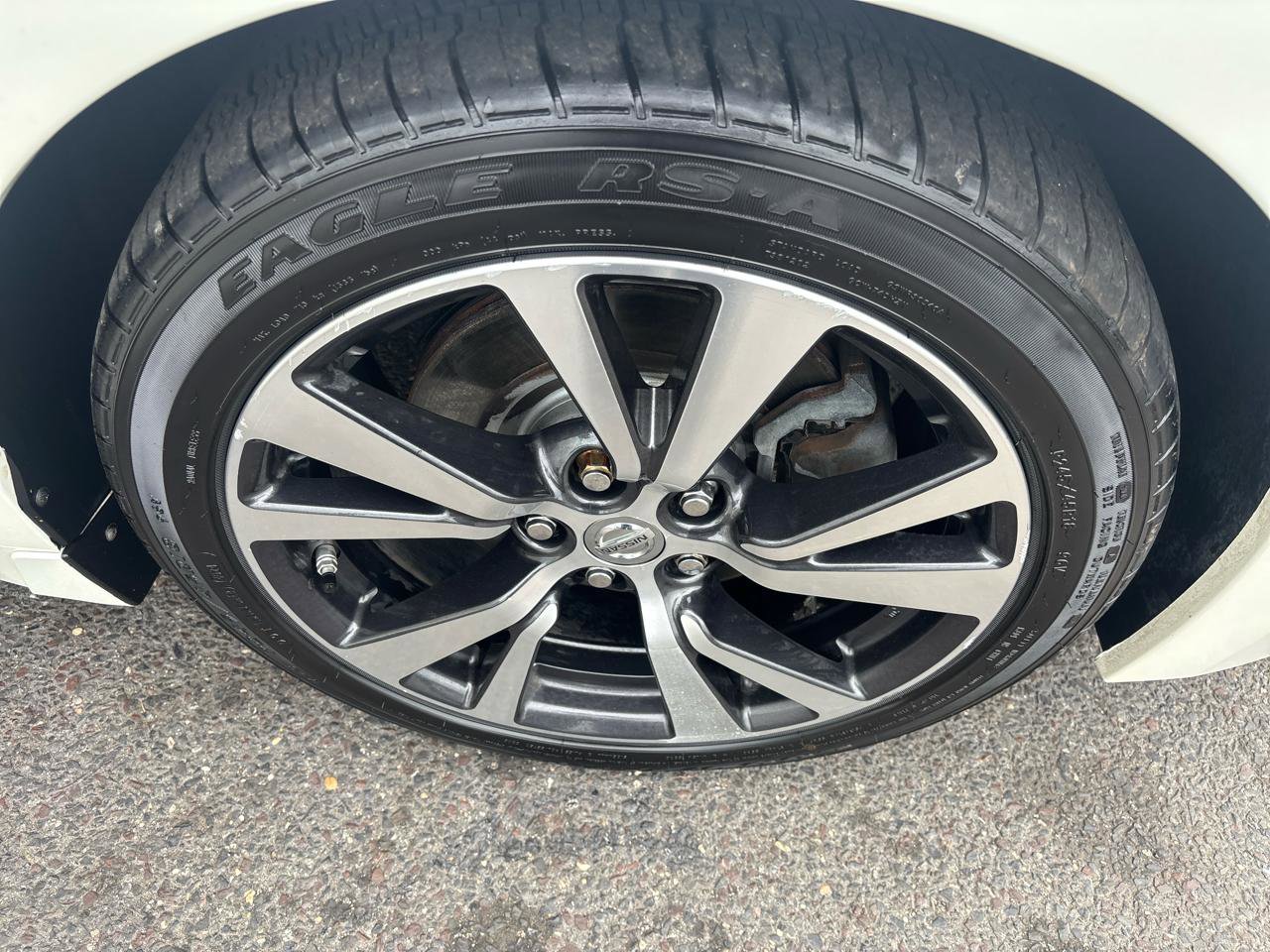 Used 2016 Nissan Maxima 3.5 SV FWD image 23