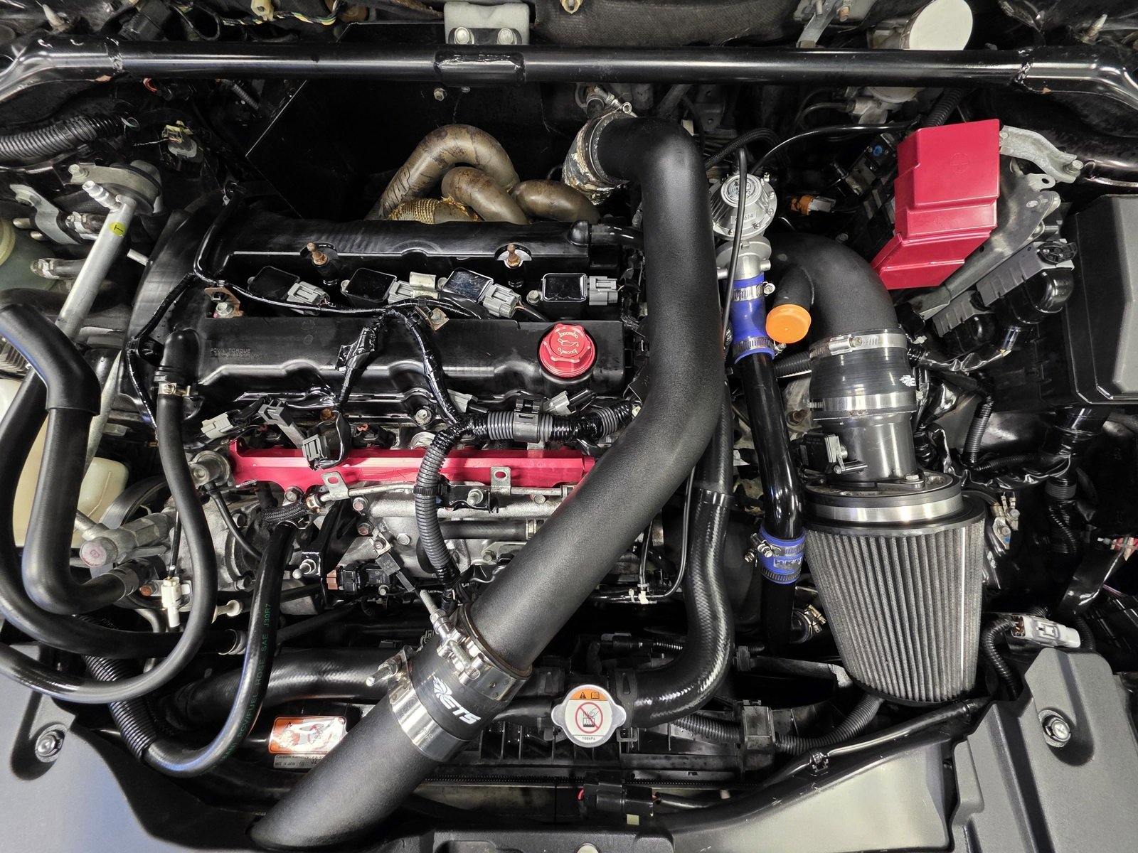 Used 2015 Mitsubishi Lancer Evolution GSR image 3