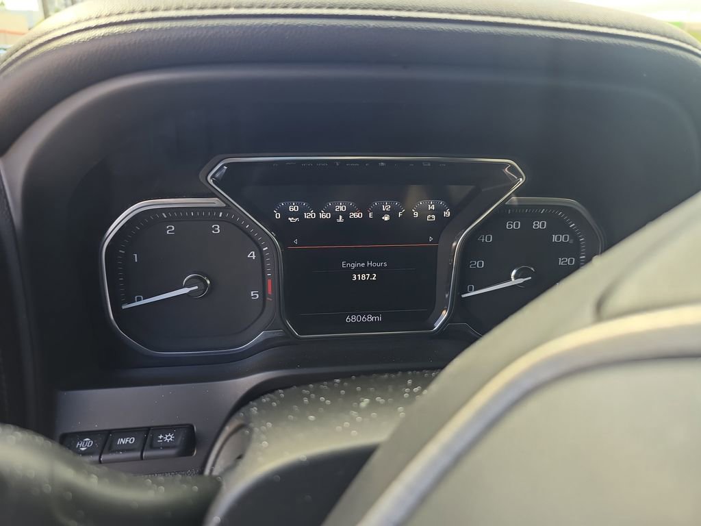 Used 2022 GMC Sierra 3500 Denali w/ Denali Ultimate Package image 18