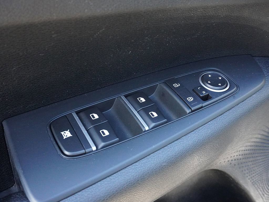 Used 2019 Kia Forte LXS FWD image 29