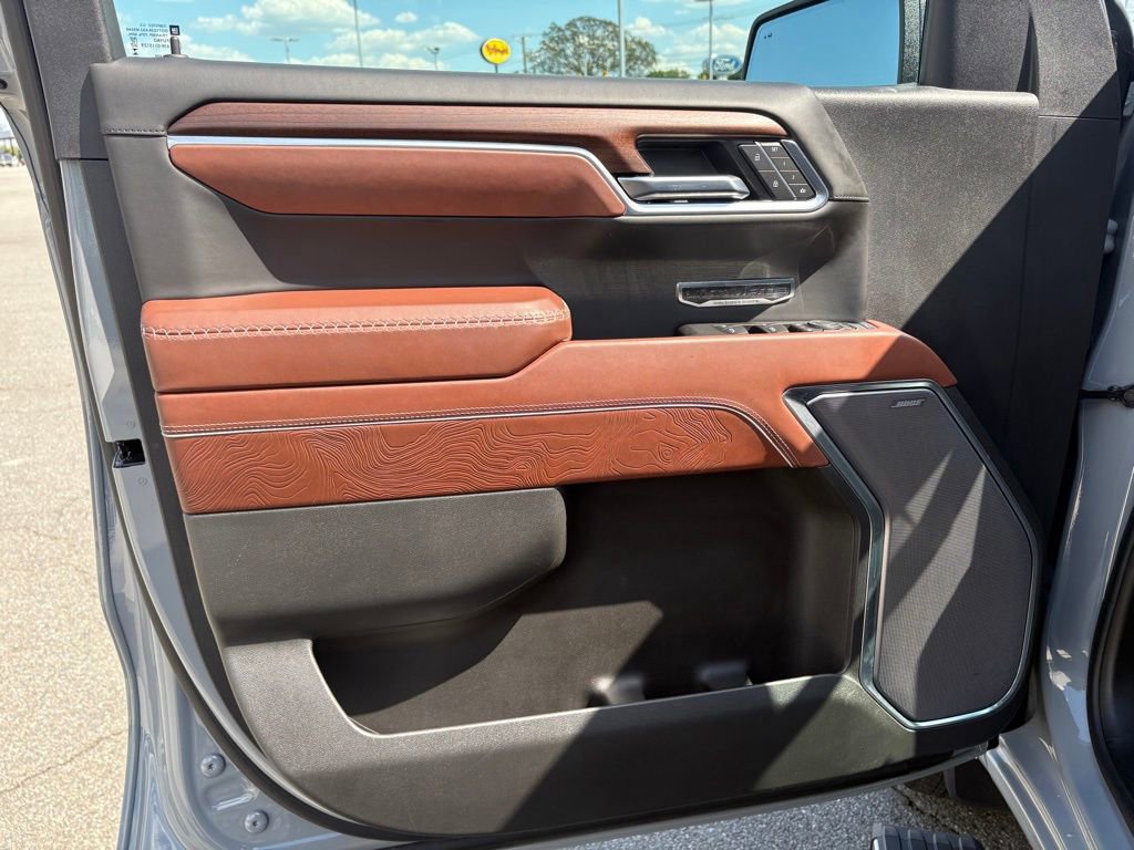 Used 2025 GMC Sierra 1500 Denali Ultimate AWD/4WD image 15