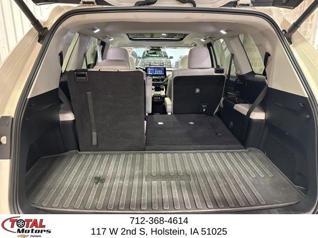 Used 2024 Toyota Grand Highlander AWD image 29