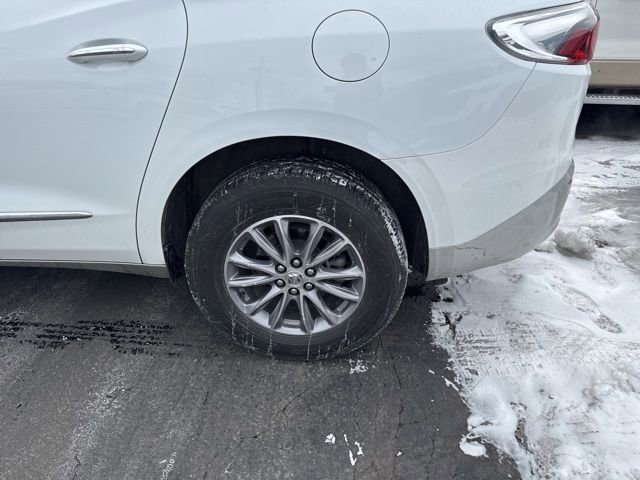 Certified 2024 Buick Enclave Essence w/ LPO, Floor Liner Package image 17