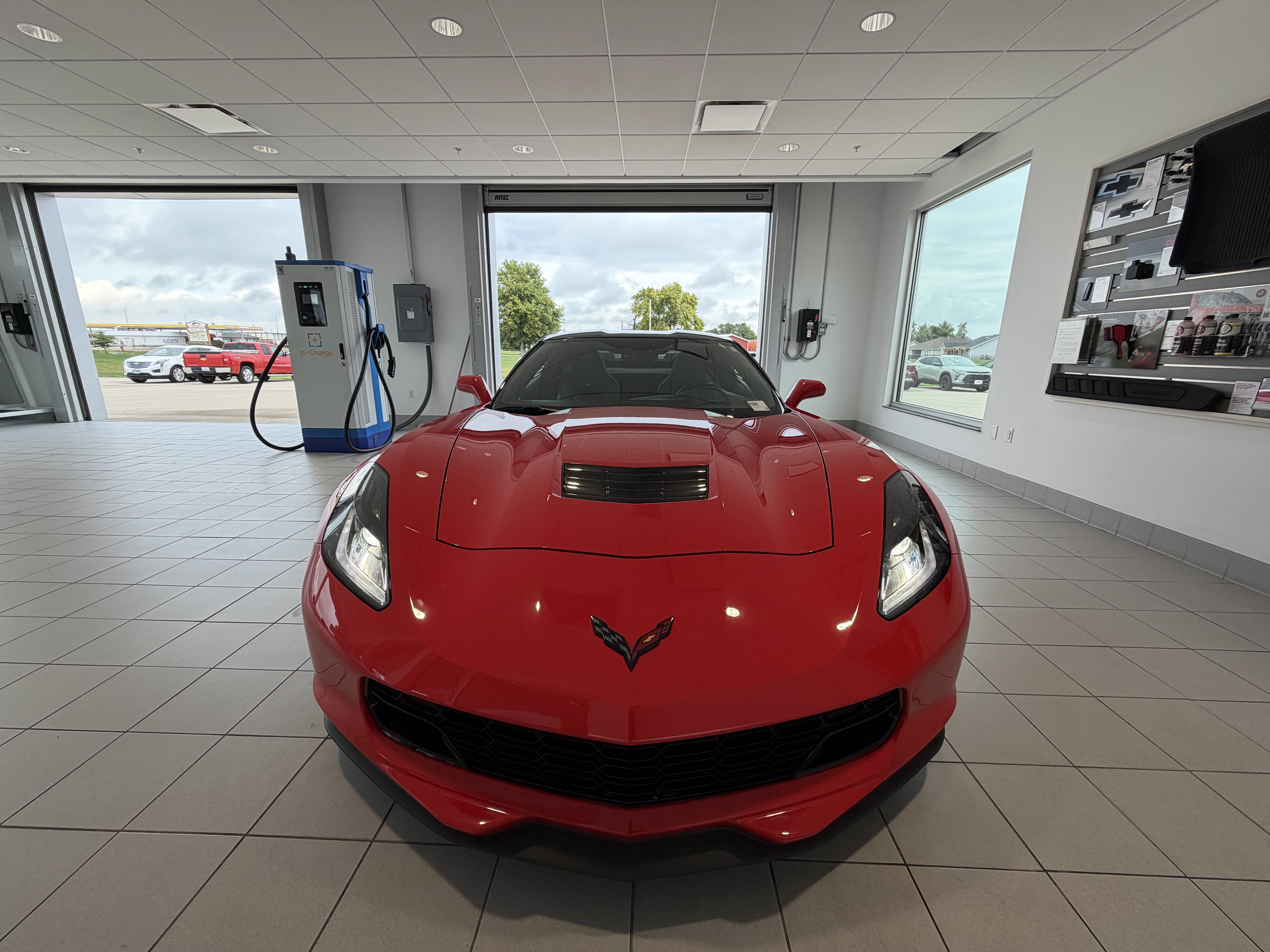 Used 2014 Chevrolet Corvette Stingray Coupe w/ 2LT Preferred Equipment Group RWD image 5