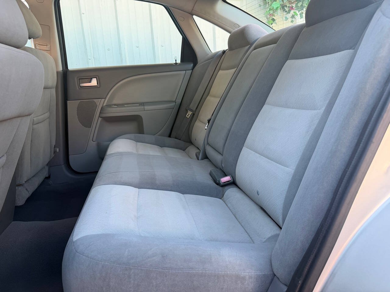 Used 2007 Mercury Montego Luxury FWD image 19