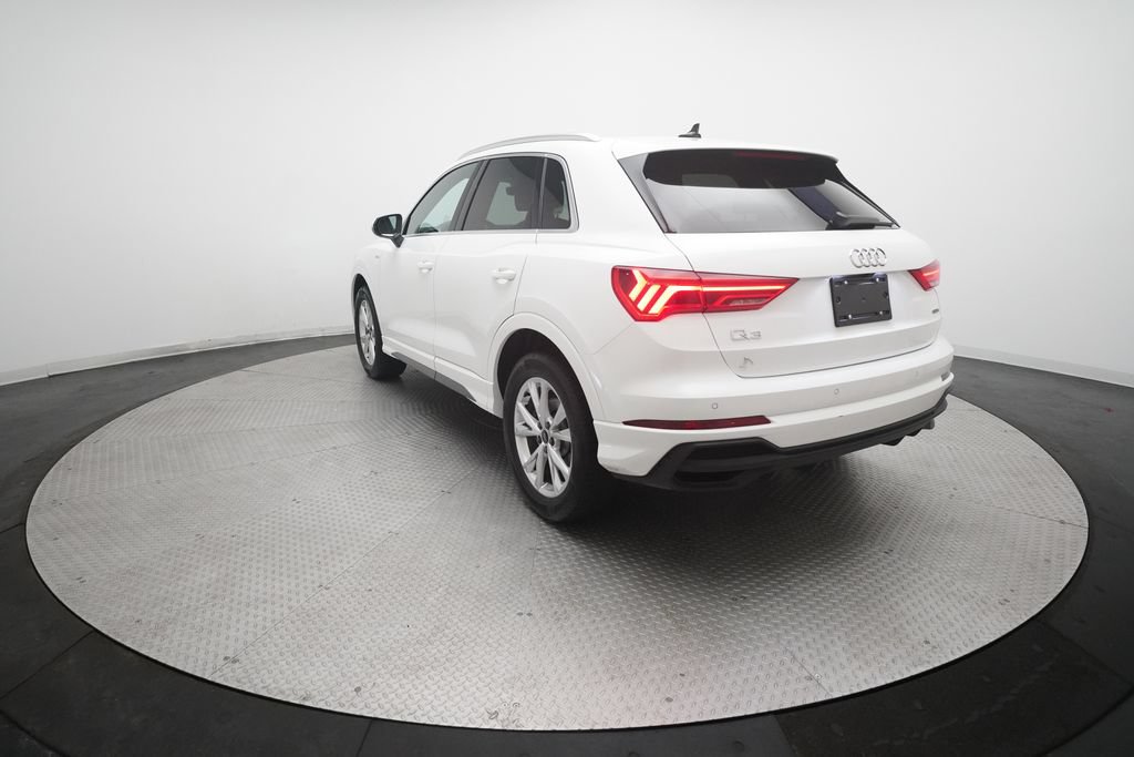 Used 2025 Audi Q3 2.0T Premium AWD/4WD image 36