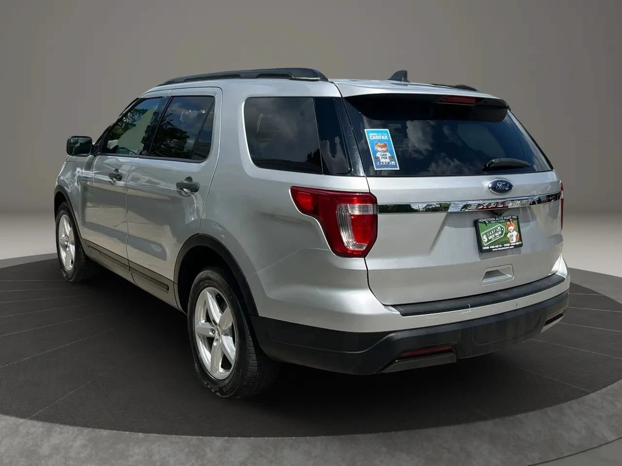Used 2018 Ford Explorer FWD image 4
