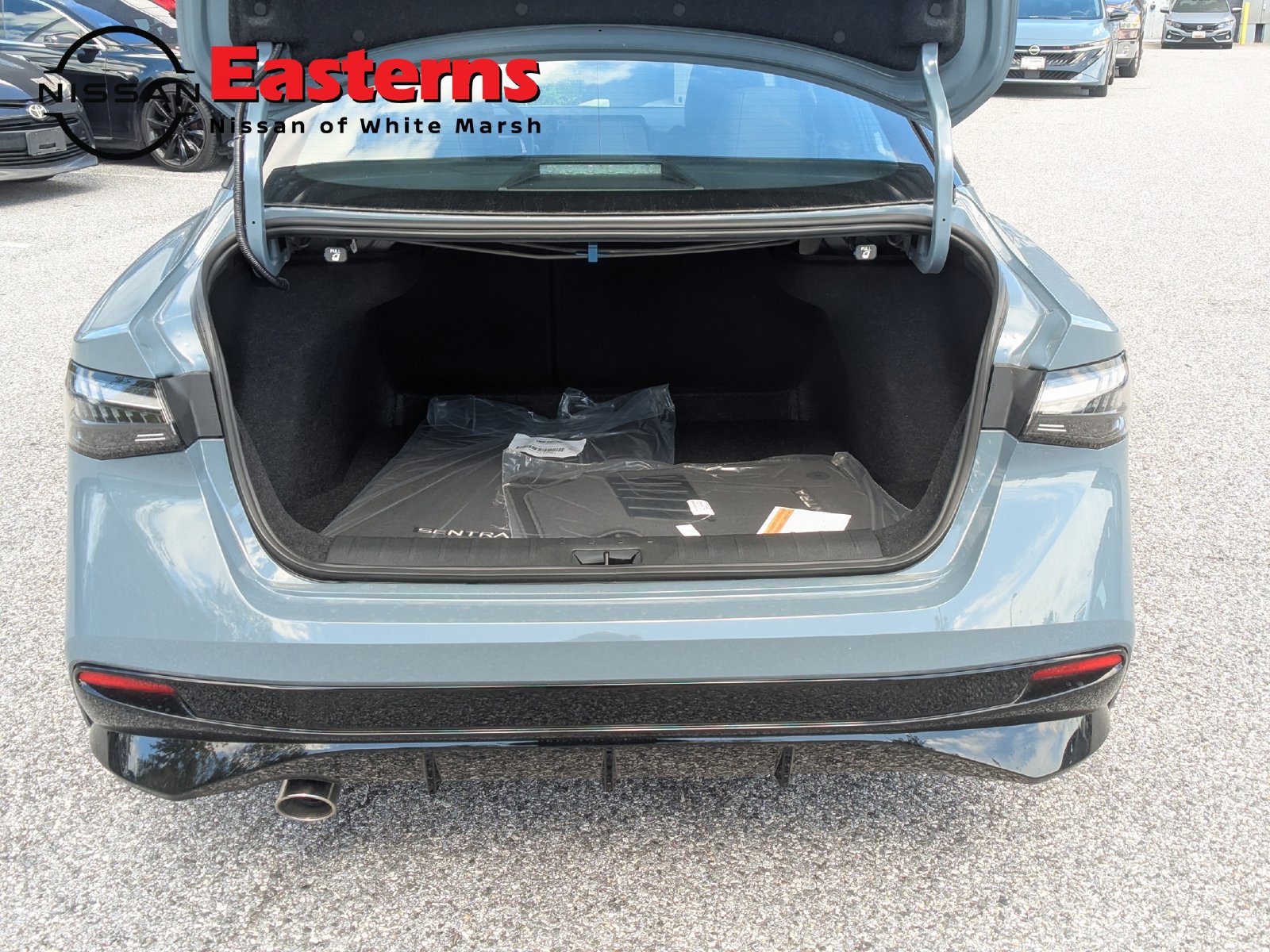 New 2027 Nissan Sentra SR FWD image 10