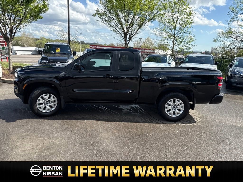 Used 2024 Nissan Frontier SV w/ SV Convenience Package image 5