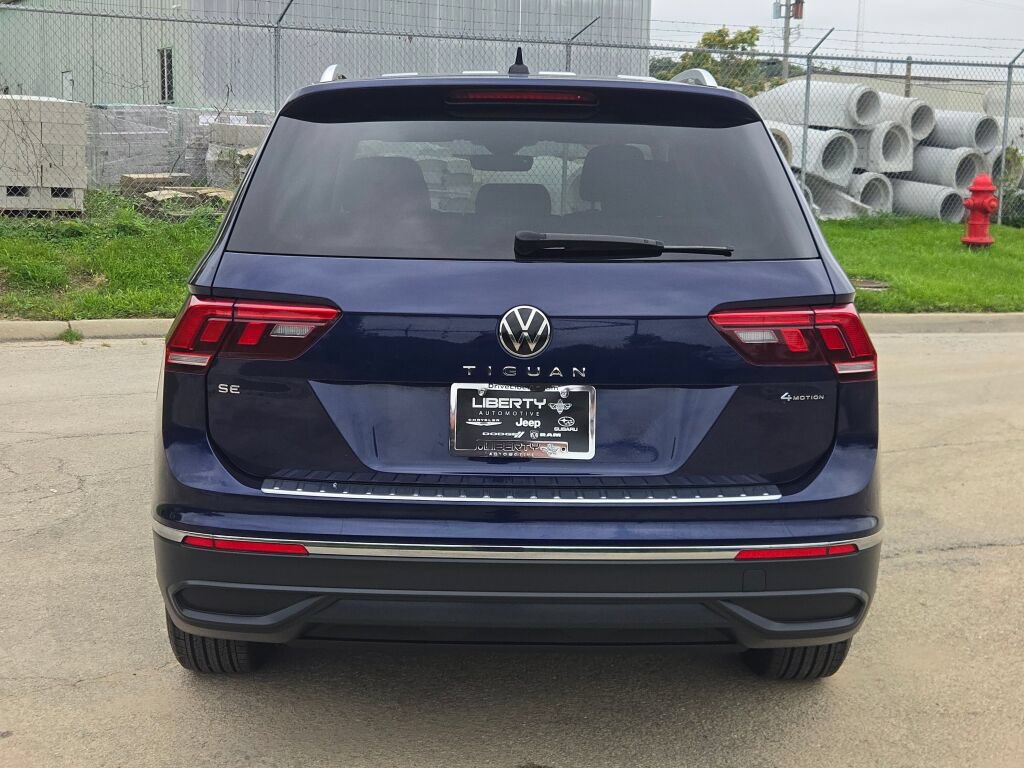Used 2022 Volkswagen Tiguan SE AWD/4WD image 15