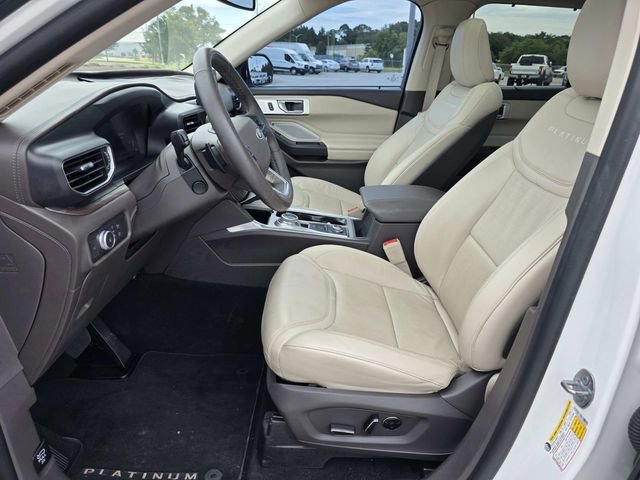 Used 2020 Ford Explorer Platinum w/ Premium Technology Package AWD/4WD image 8