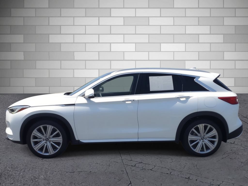 Used 2023 INFINITI QX50 Sensory AWD/4WD image 2