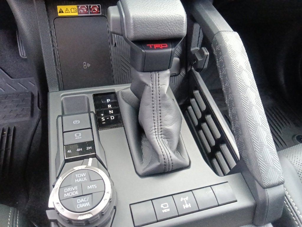 New 2025 Toyota 4Runner TRD Off-Road Premium image 24