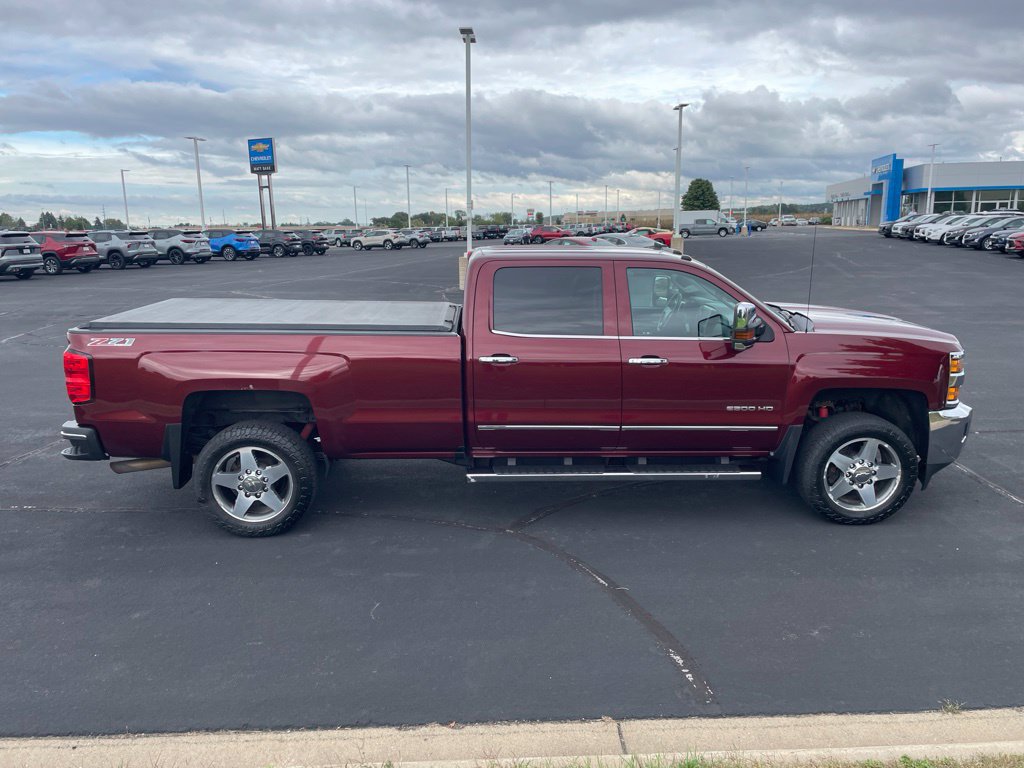 Used 2017 Chevrolet Silverado 2500 LTZ w/ LTZ Plus Package AWD/4WD image 6