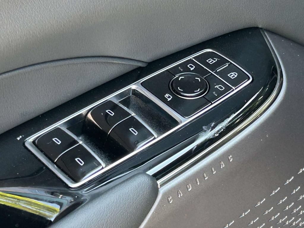 New 2027 Cadillac Lyriq Sport RWD image 17