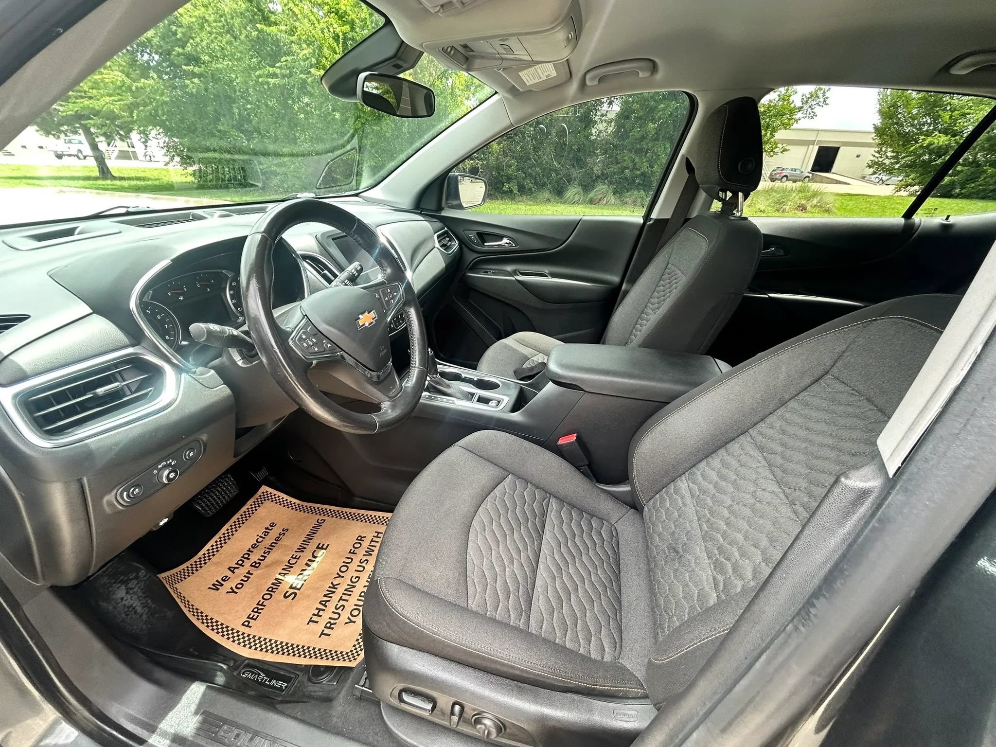 Used 2021 Chevrolet Equinox LT FWD image 12