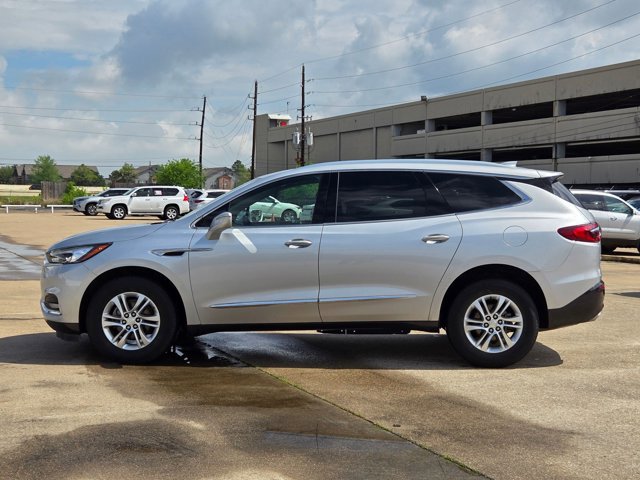 Used 2020 Buick Enclave Essence image 8