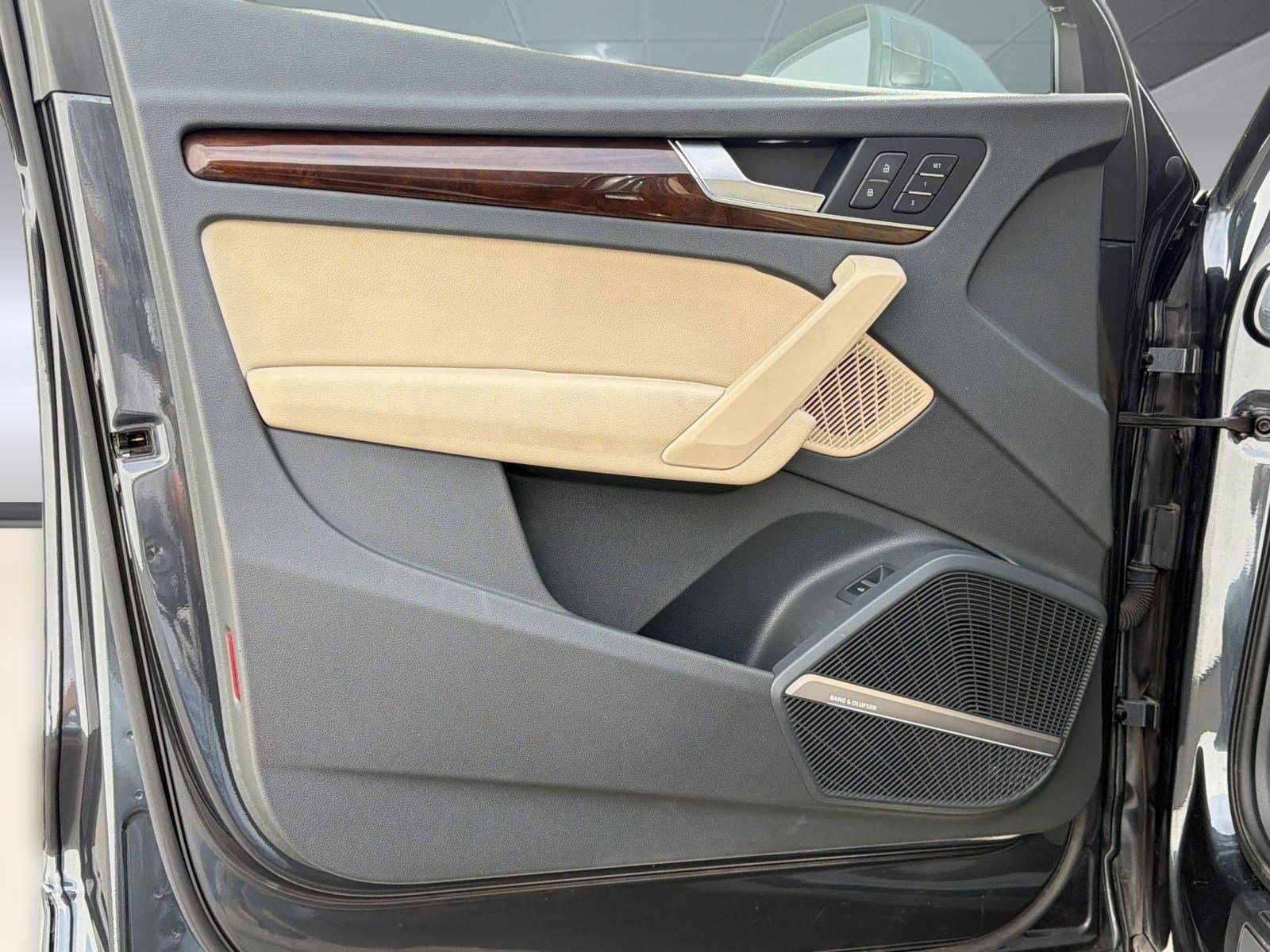 Used 2018 Audi Q5 2.0T Premium Plus w/ Premium Plus Package image 22