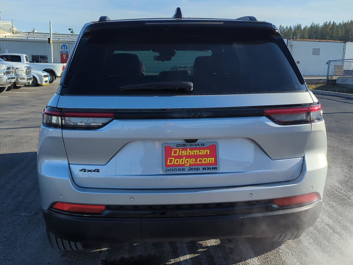 New 2025 Jeep Grand Cherokee Limited image 5