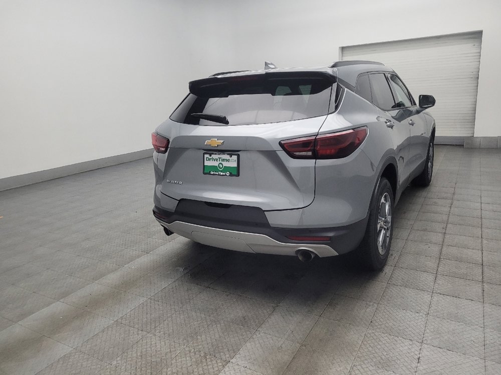 Used 2024 Chevrolet Blazer LT w/ Convenience Package FWD image 9
