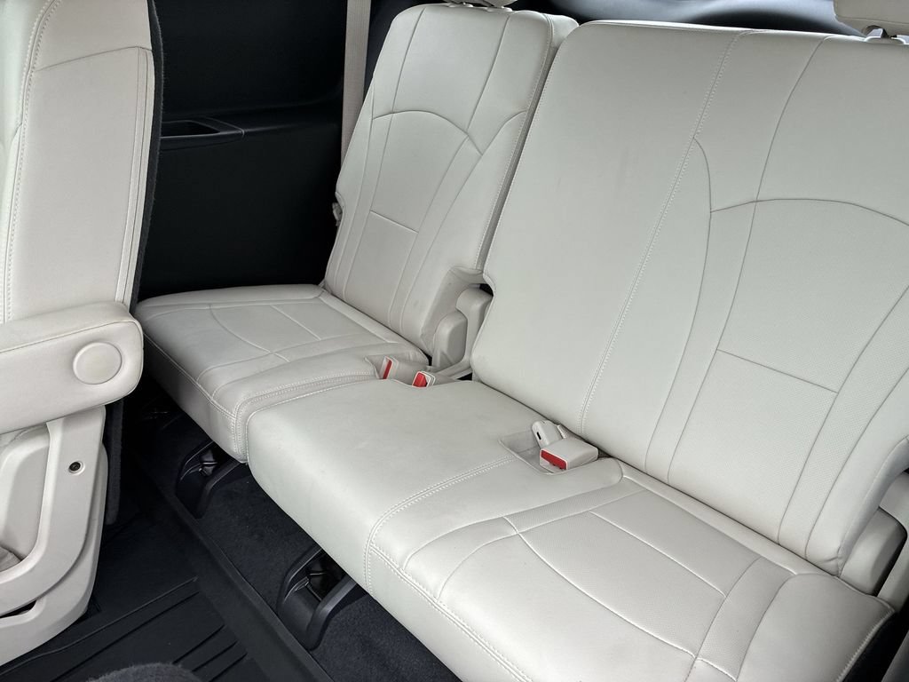 Used 2023 Buick Enclave Essence w/ Experience Buick Package AWD/4WD image 21